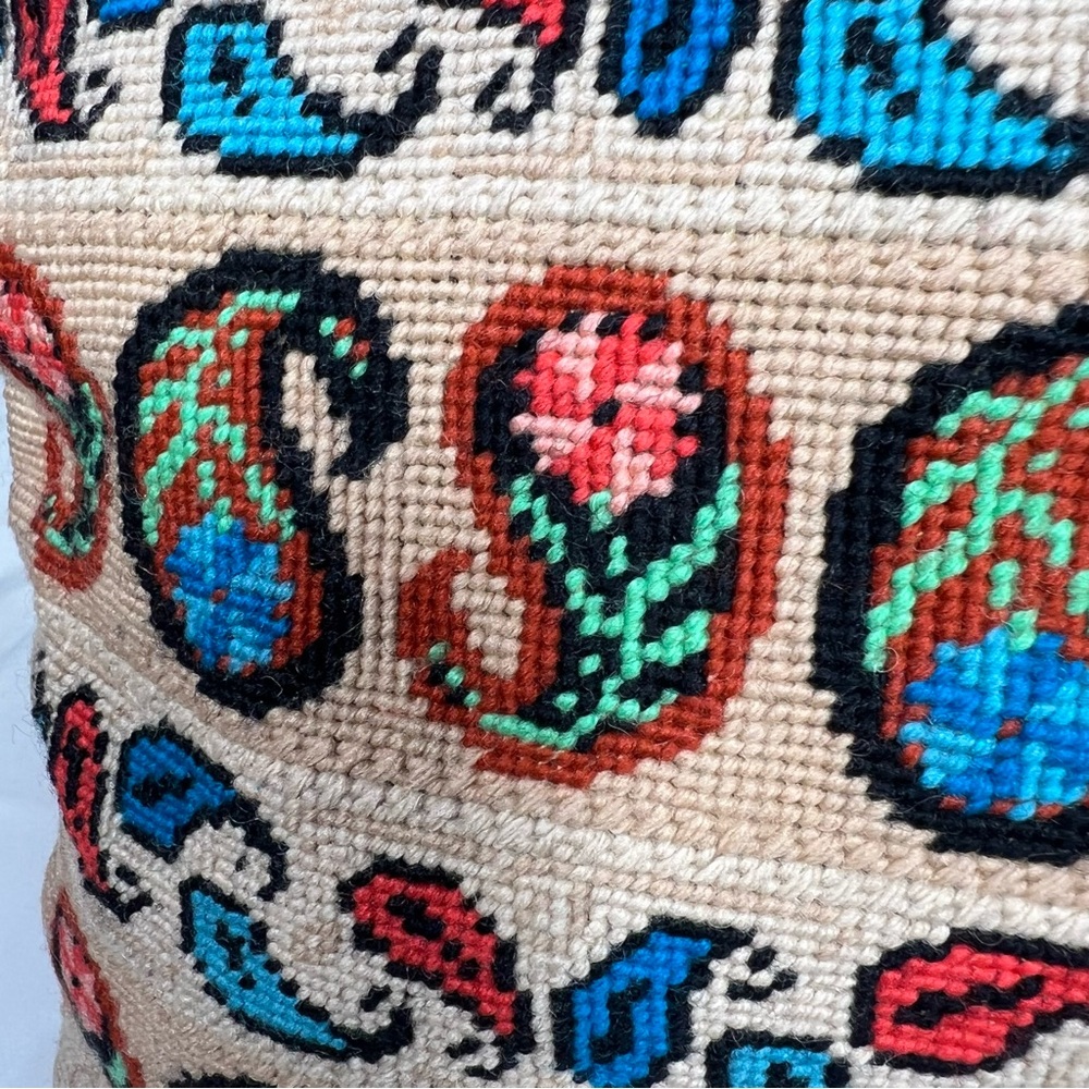 Vintage Needlepoint Tapestry Paisley Motif Shoulder Clutch Handbag Purse - Picture 5 of 13